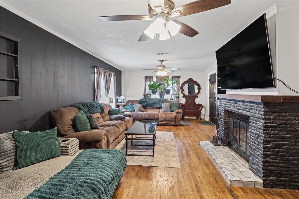 1712 Old Bunger Road
