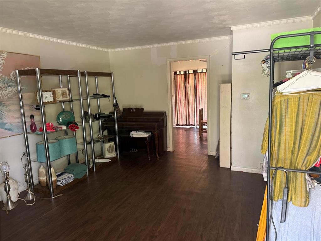 13817 Pyramid Drive