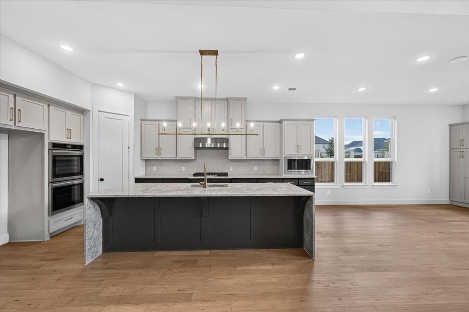 2701 Douglas Lane