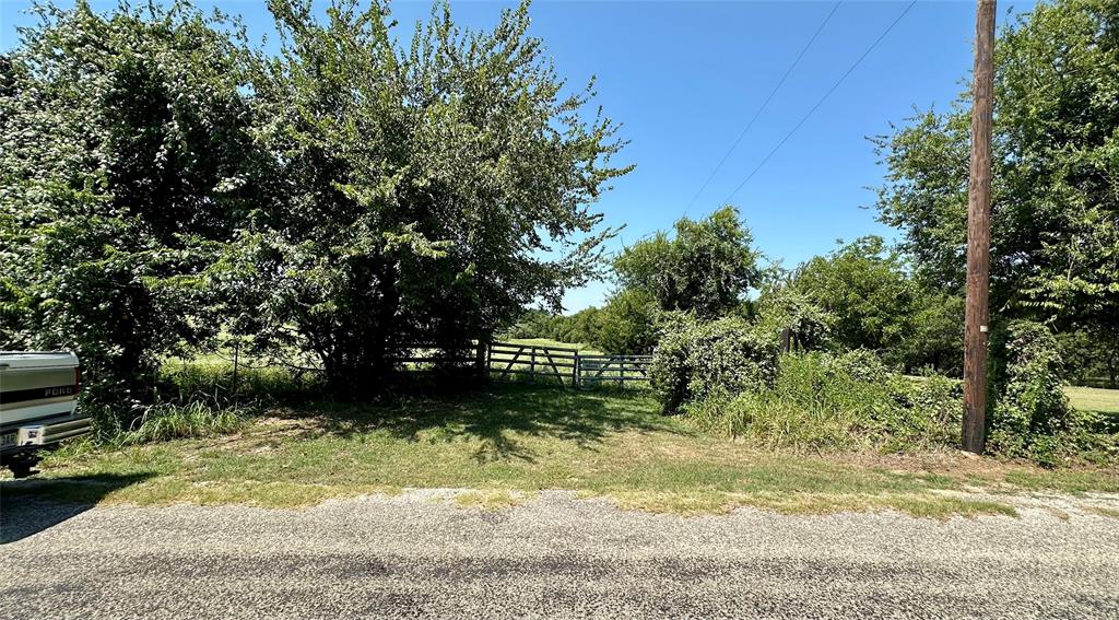 8401 County Rd 305