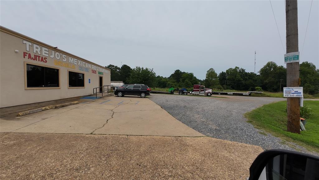 6511 Highway 80 Highway