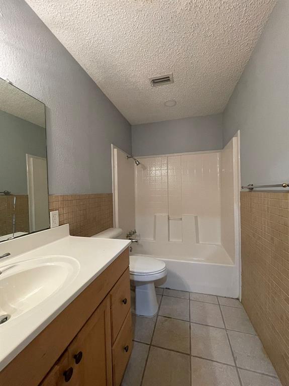 Lavon Lake Lodges Second Instl - Residential