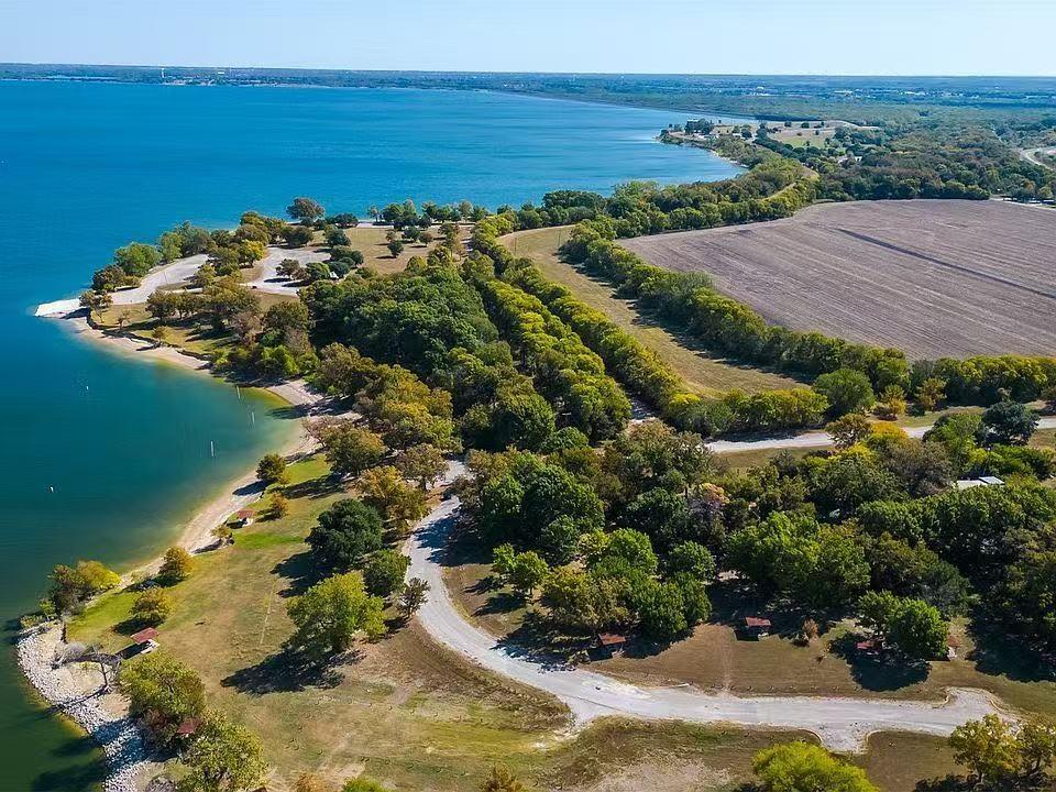 Lavon Lake Lodges Second Instl - Residential