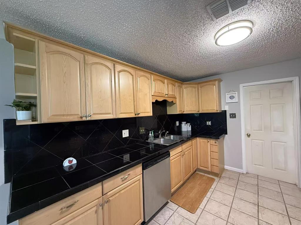 Lavon Lake Lodges Second Instl - Residential