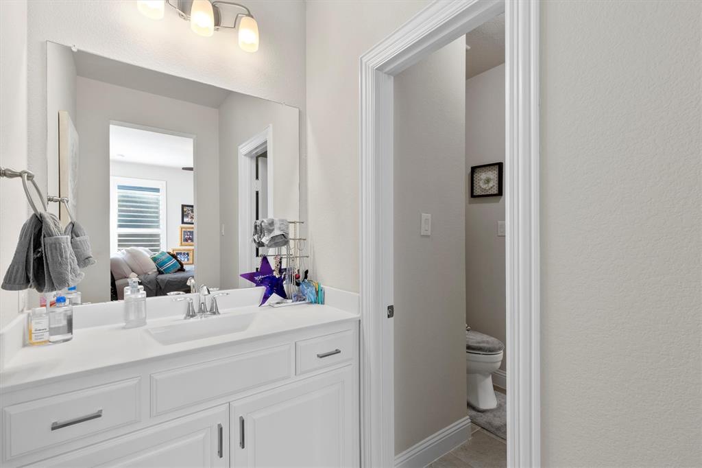 Star Trail Ph Five - Residential