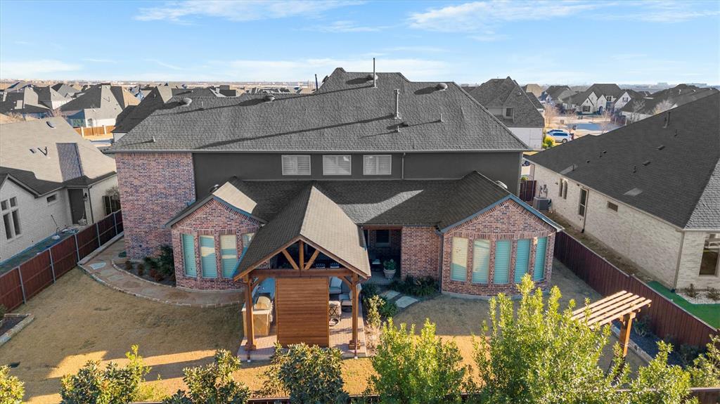 Star Trail Ph Five - Residential