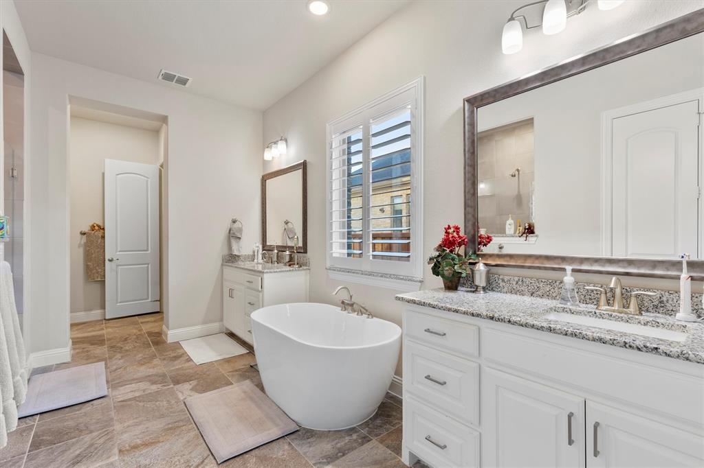 Star Trail Ph Five - Residential