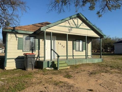 1630 Fitzhugh Avenue Paris TX 75460