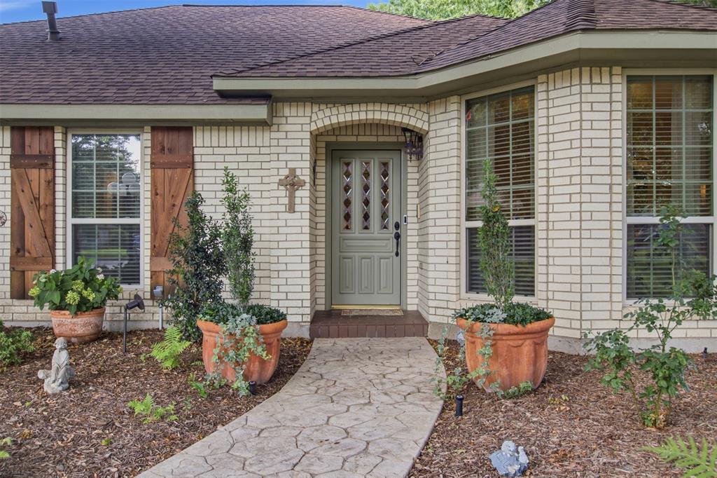 5308 Dixie Circle