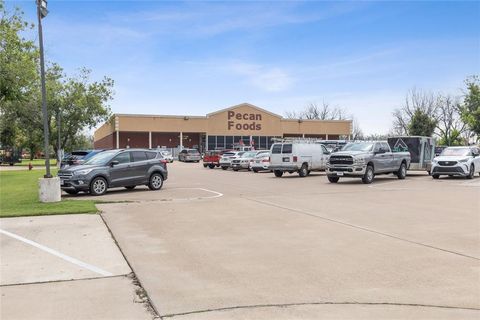 A home in Granbury