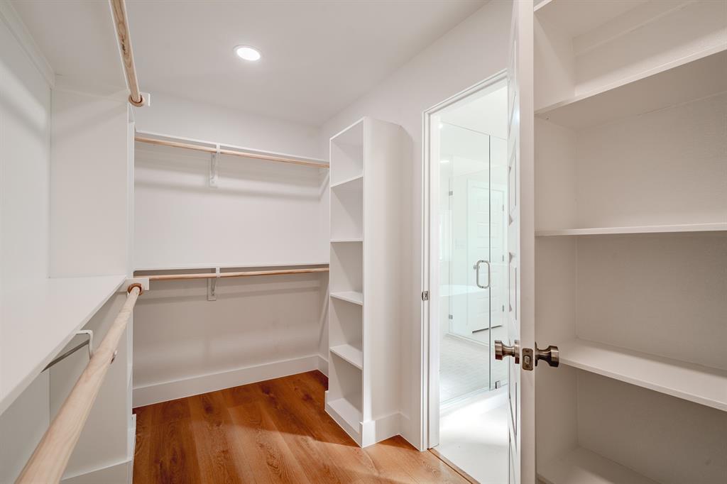 Woodbridge 02 - Residential