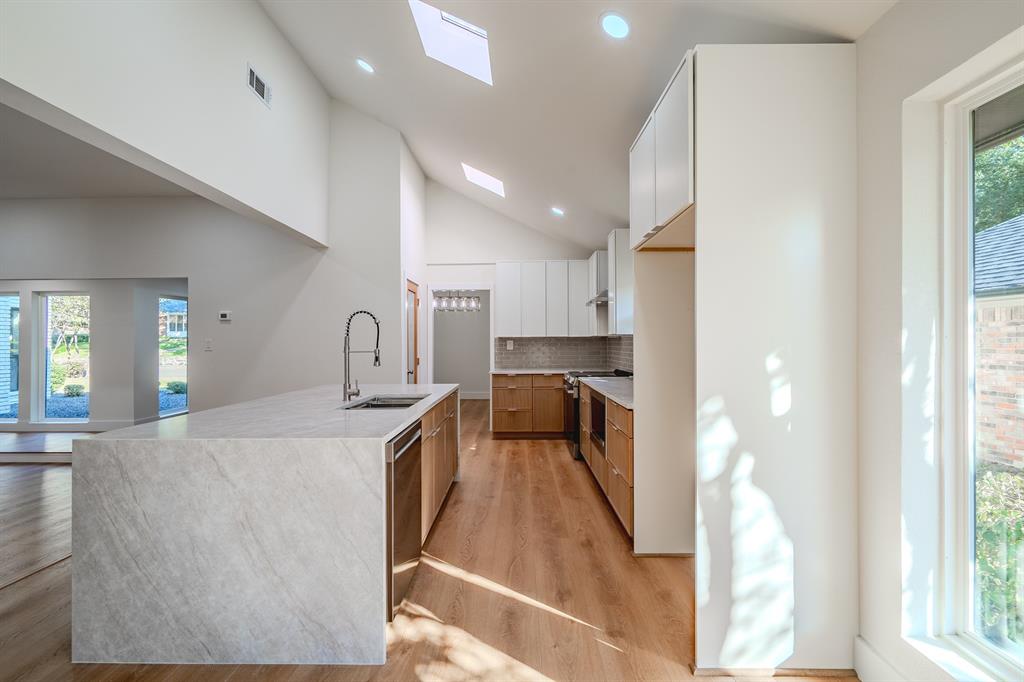 Woodbridge 02 - Residential