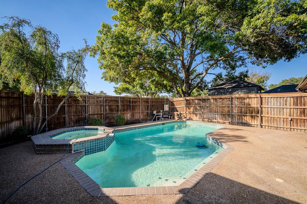 Woodbridge 02 - Residential