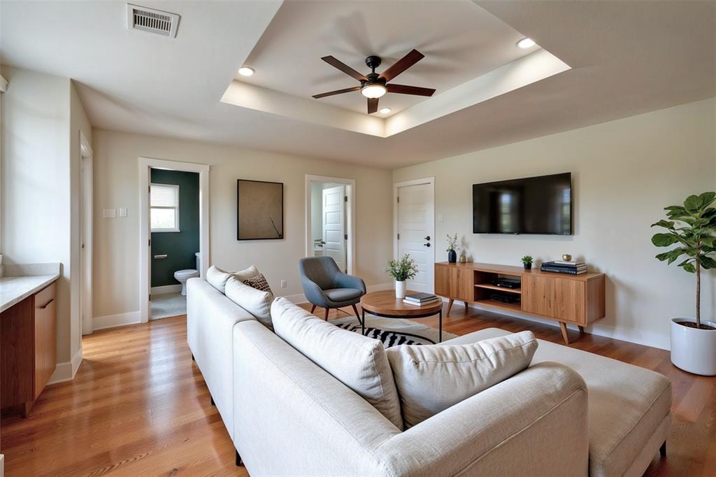 Woodbridge 02 - Residential