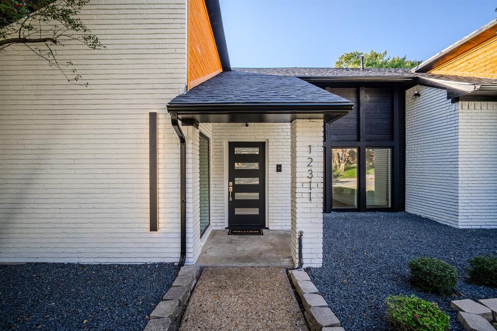 12311 Rockland Drive