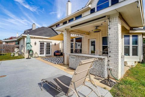 A home in Burleson