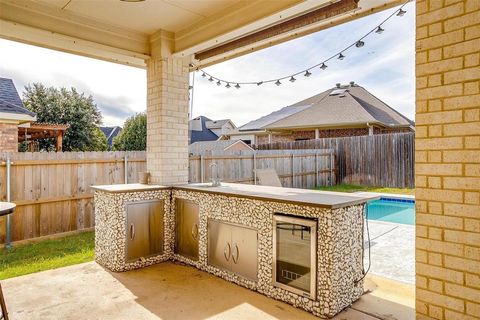 A home in Burleson