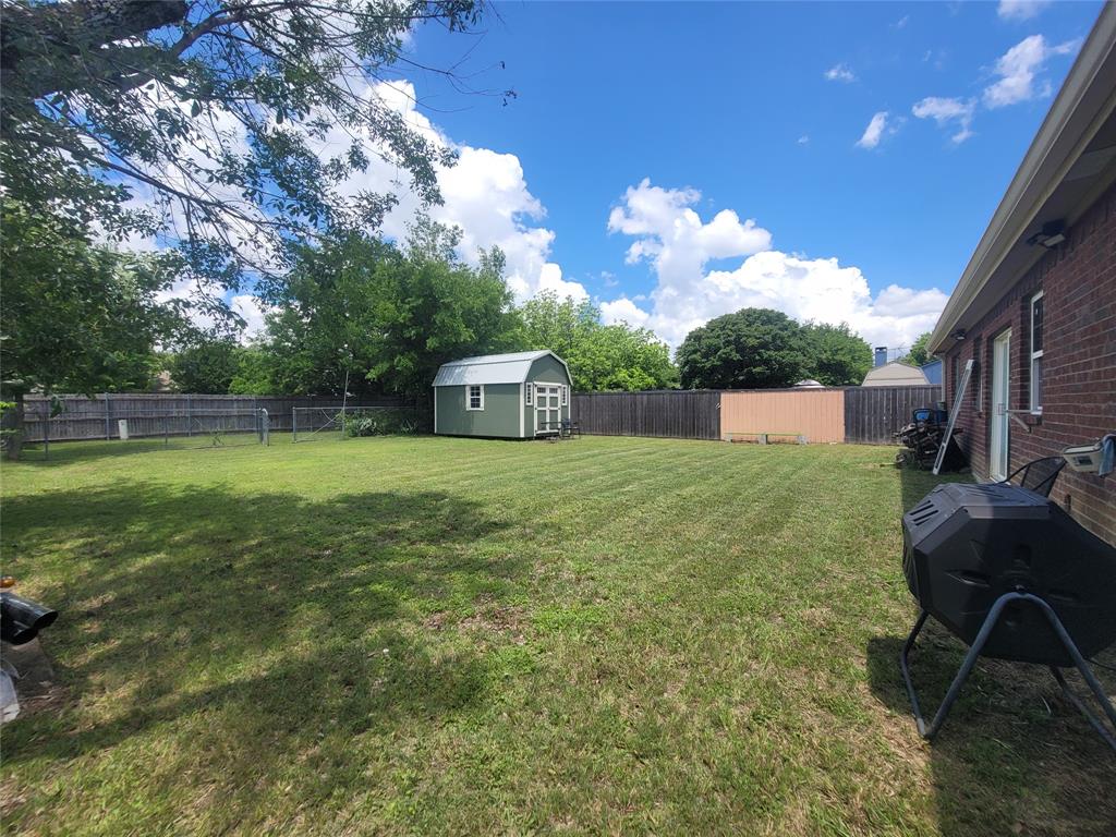 5605 Santa Fe Trail