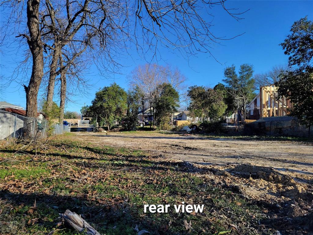 1009 S Waverly Drive