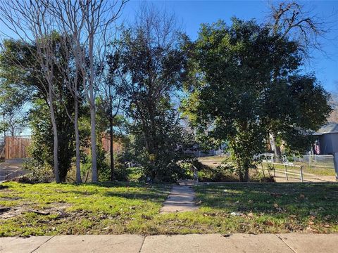 1009 S Waverly Drive Dallas TX 75208