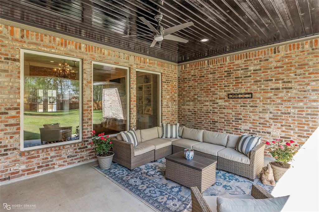 Benton, Louisiana 71006, United States, 5 Bedrooms Bedrooms, ,3 BathroomsBathrooms,Residential,Active,98874