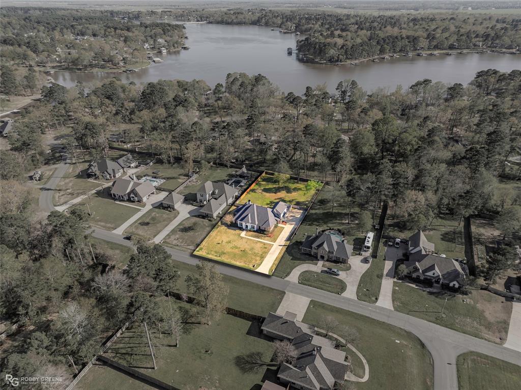 Benton, Louisiana 71006, United States, 5 Bedrooms Bedrooms, ,3 BathroomsBathrooms,Residential,Active,98874