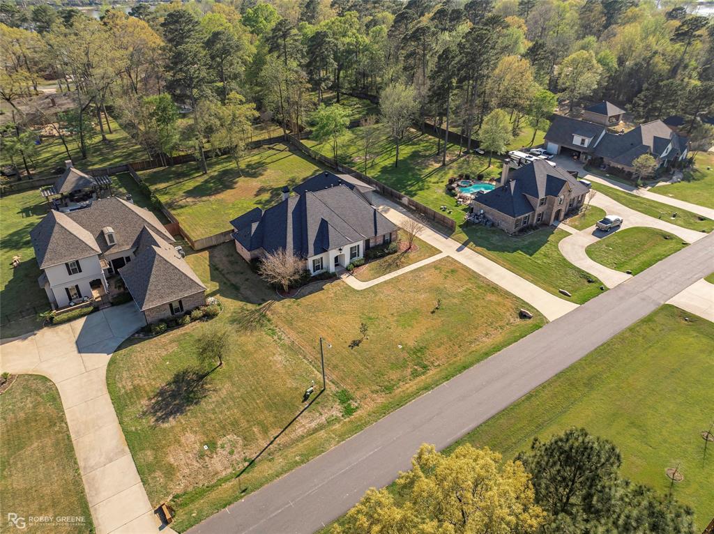 Benton, Louisiana 71006, United States, 5 Bedrooms Bedrooms, ,3 BathroomsBathrooms,Residential,Active,98874