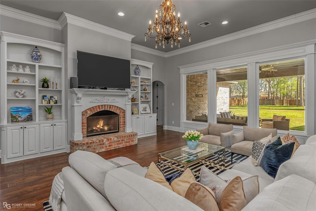 Benton, Louisiana 71006, United States, 5 Bedrooms Bedrooms, ,3 BathroomsBathrooms,Residential,Active,98874