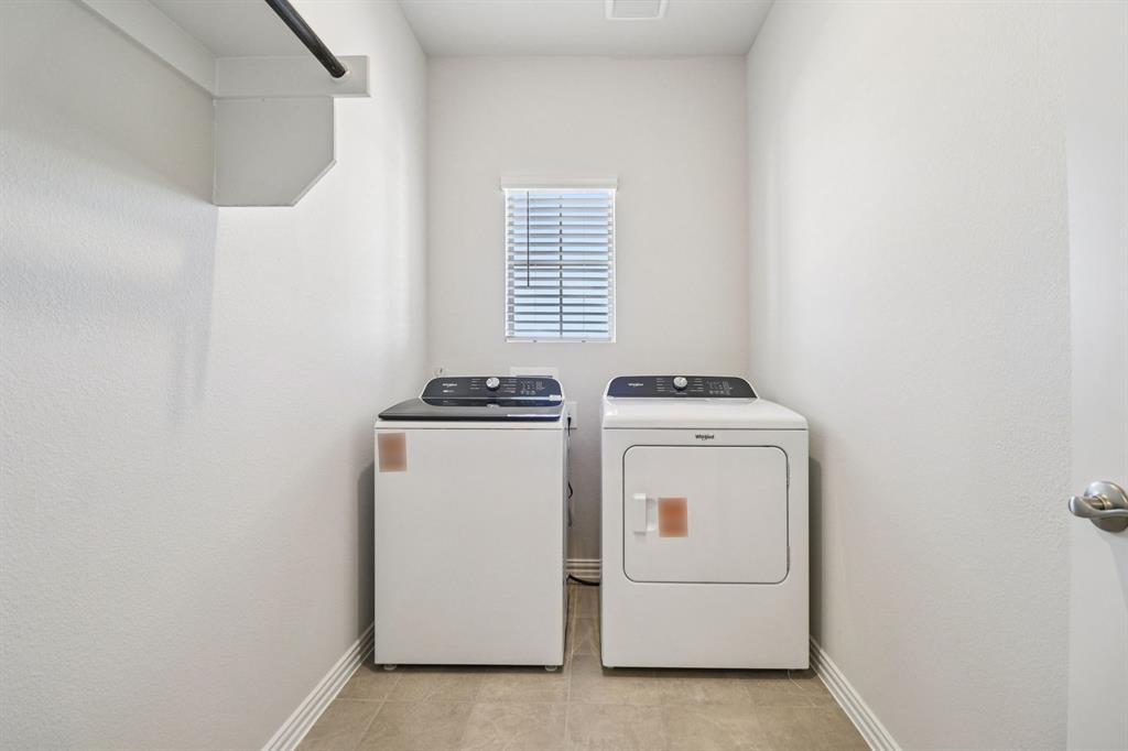 Lakehaven - Residential