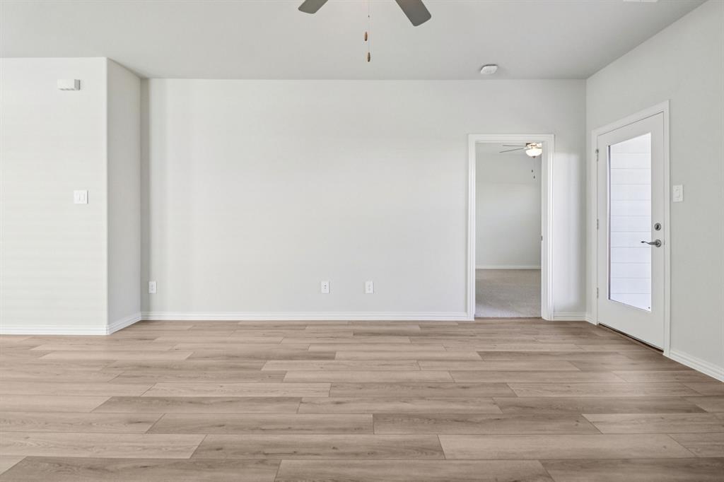 Lakehaven - Residential