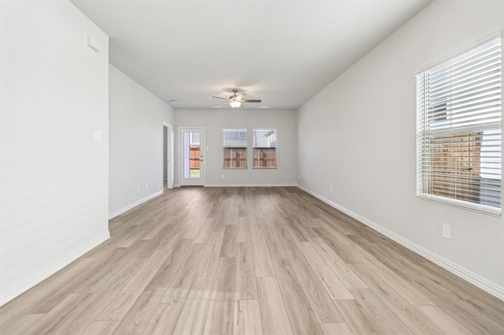 Lakehaven - Residential