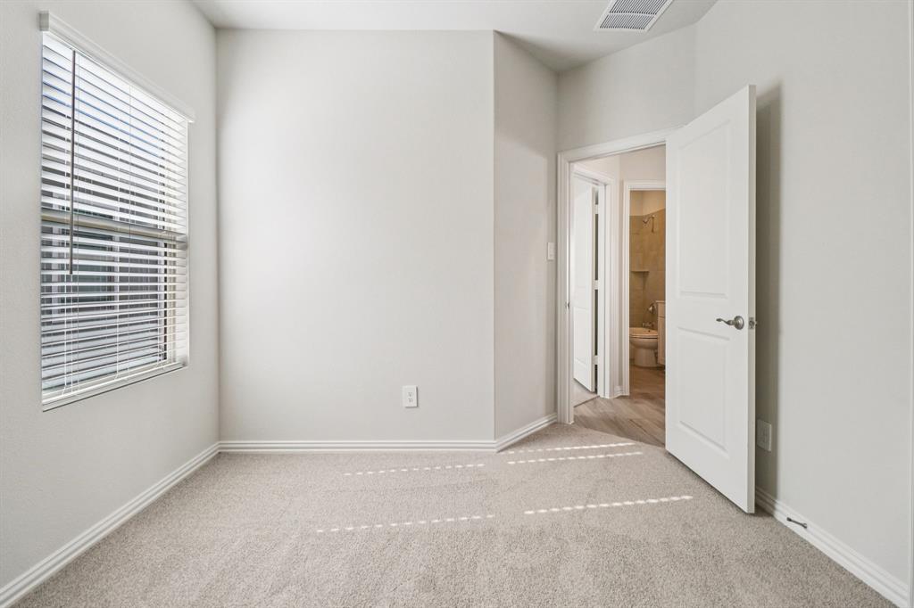 Lakehaven - Residential