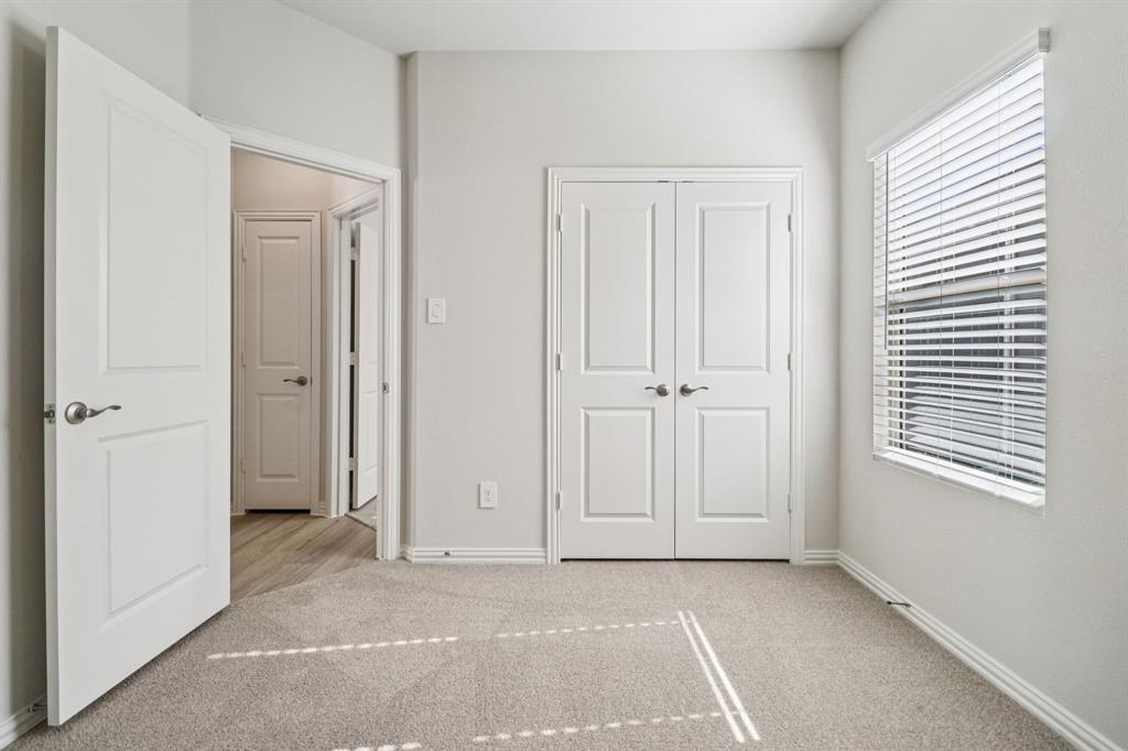 Lakehaven - Residential