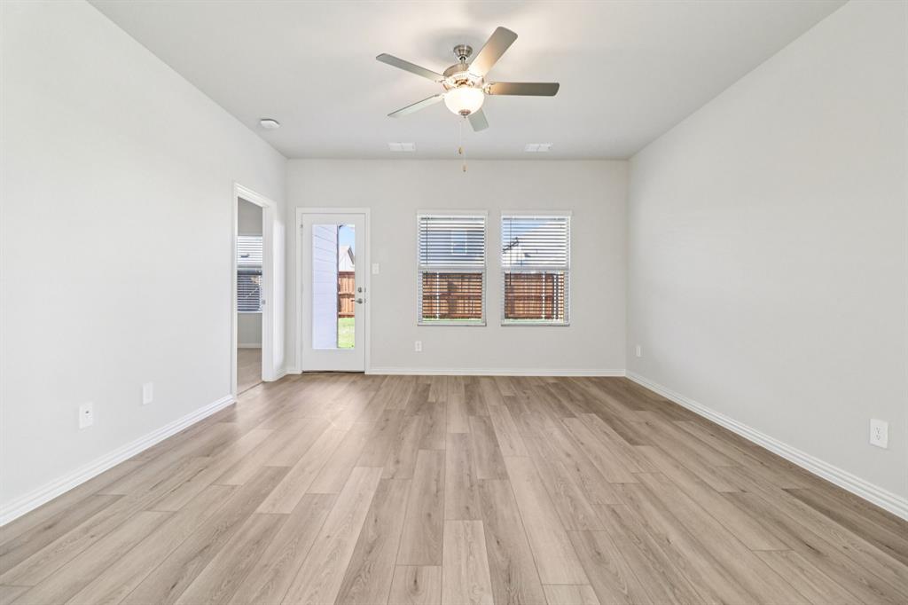 Lakehaven - Residential