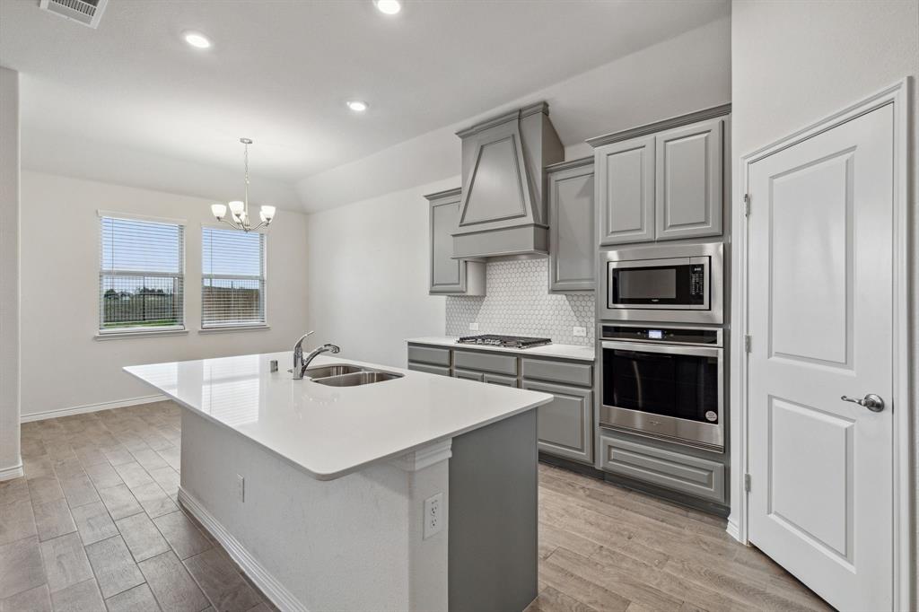 Lakeside at Heath - Residential