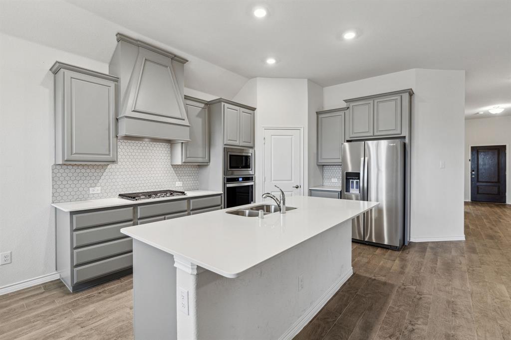 3922 Sidney Lane
