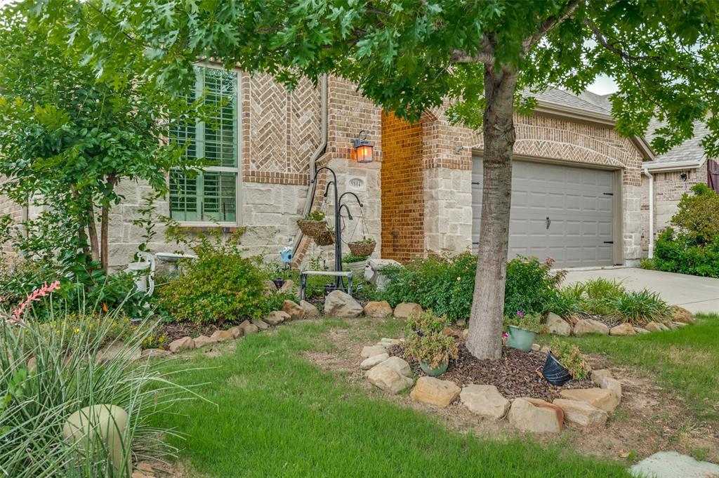 9804 Bitterroot Drive