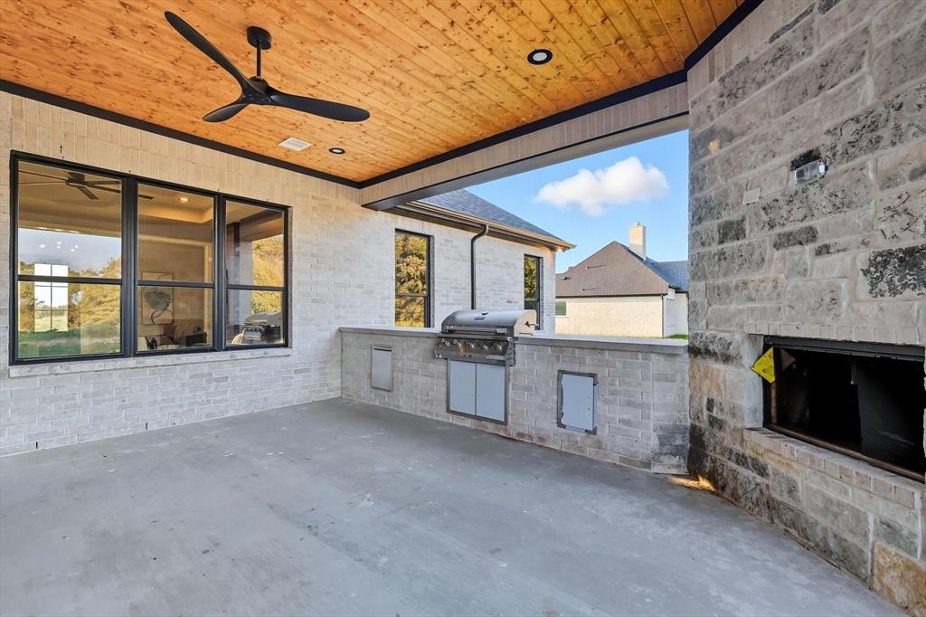 GLENHOLLOW RANCH PH 1, F-102 - Residential