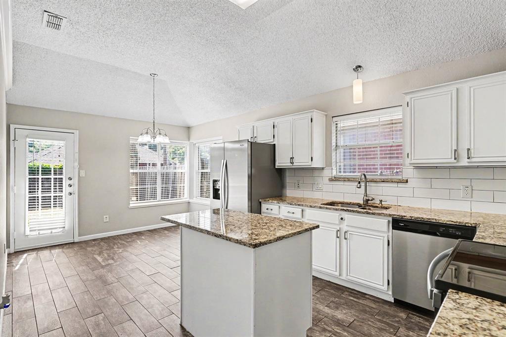 5612 Cancun Drive
