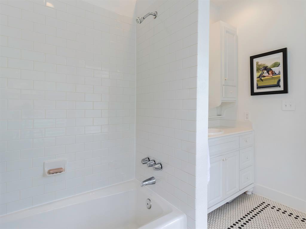 Avenue Heights - Residential