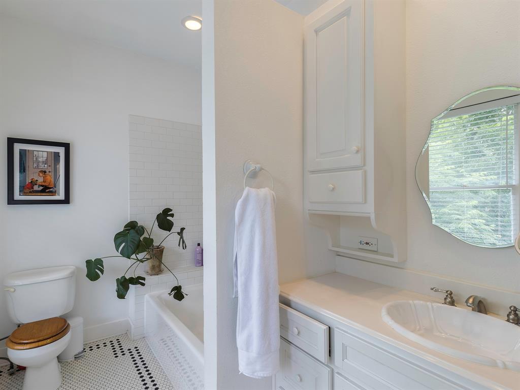 Avenue Heights - Residential