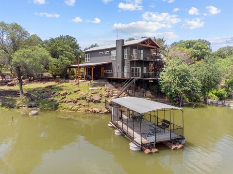 A home in Palo Pinto