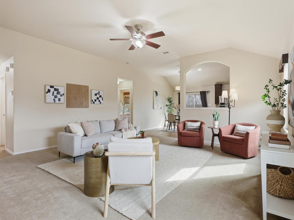 1221 Oakbrook Street