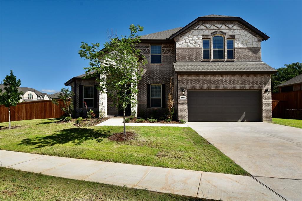 2720 DICKINSON Drive