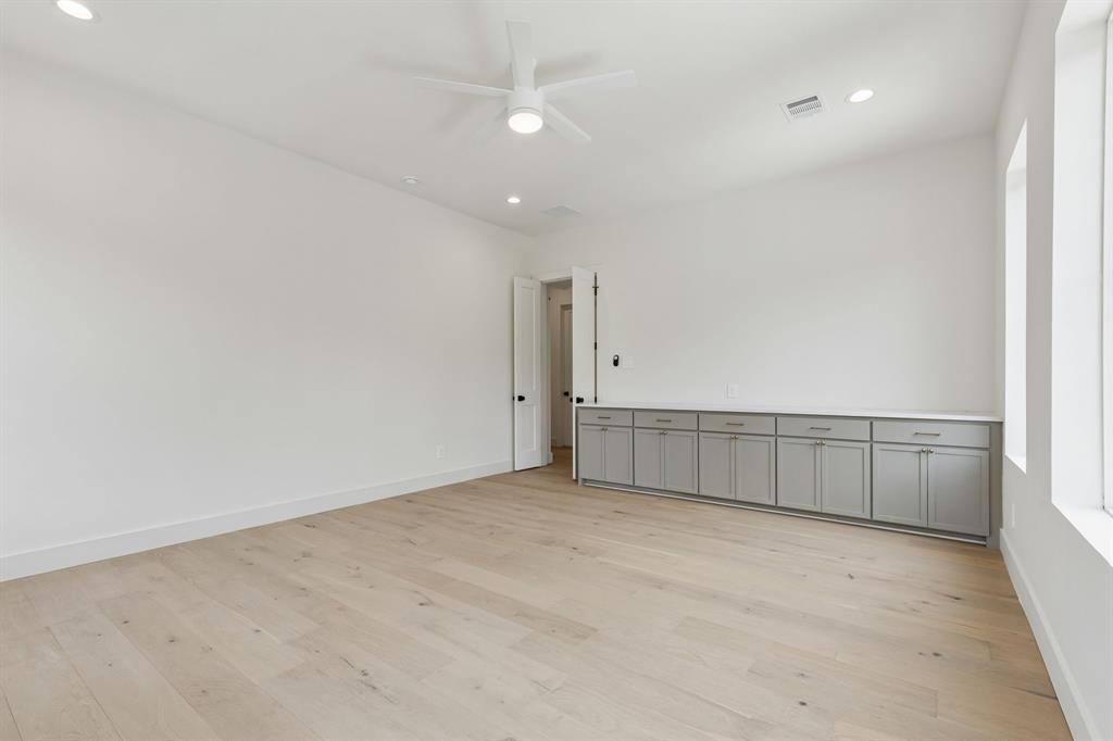 MOUNT AUBURN - Residential
