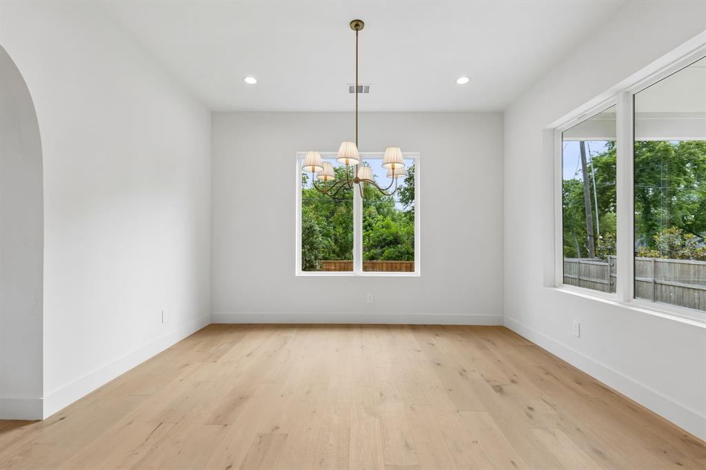 MOUNT AUBURN - Residential