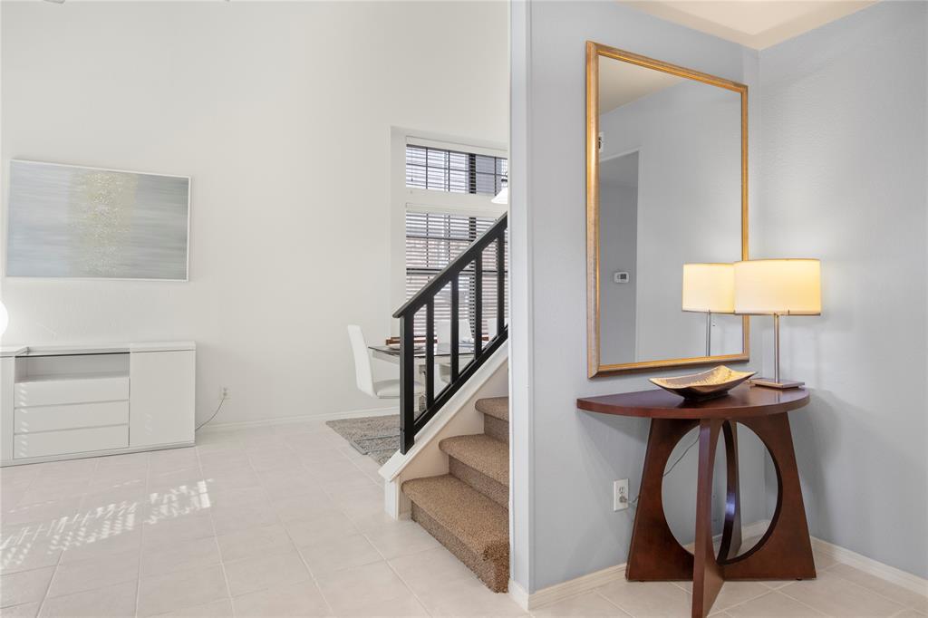 18914 RAVENGLEN Court