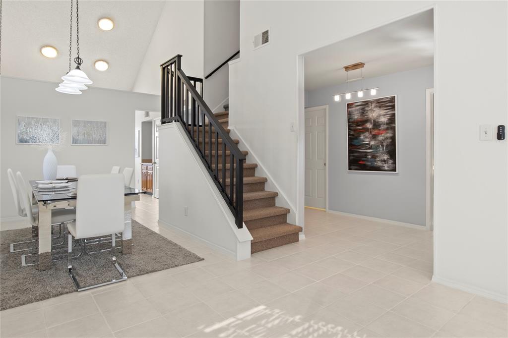 18914 RAVENGLEN Court