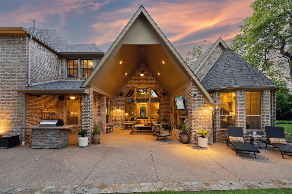 Waters Edge At Hogans Glen Ph - Residential