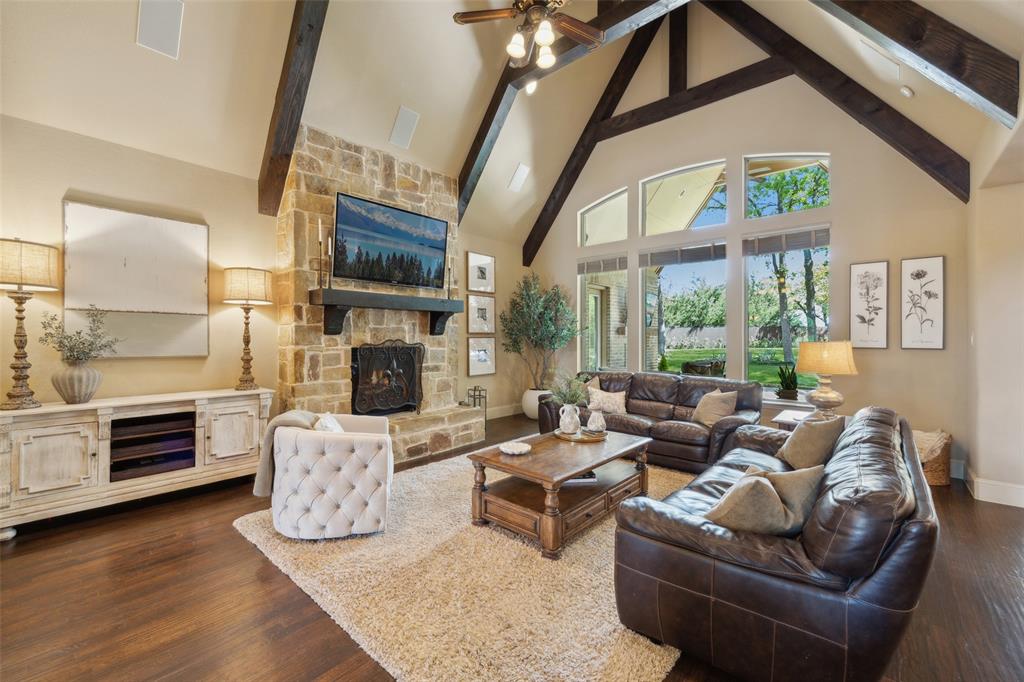 Waters Edge At Hogans Glen Ph - Residential